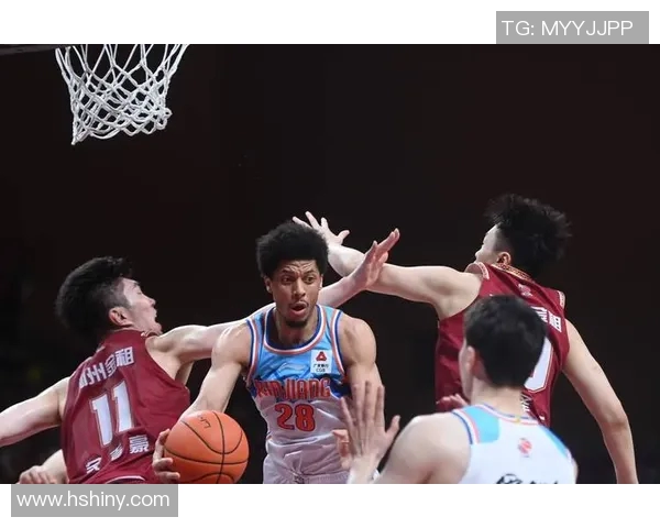 CBA最新战报广东队与新疆队激战正酣精彩瞬间回顾与分析