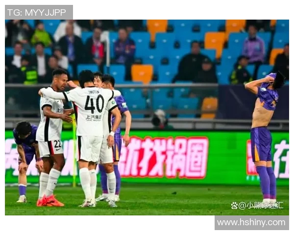 上港与贵州激战正酣比分悬念引发球迷热议与期待